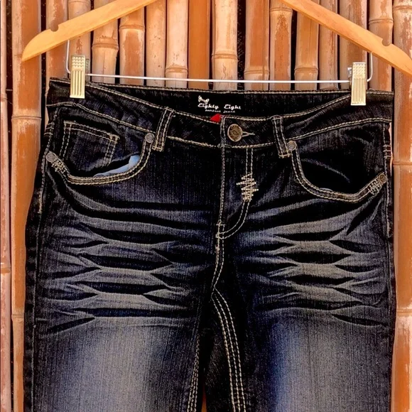 EIGHTY EIGHT Dark Blue Crop Jeans - Picture 6 of 10